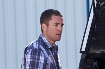 SCENE 53 / EXT - MANOR KNOLL AIRFIELD: Brody and Victor unload crates of cash.  / Photo: Skip Bolen/A&E Television Networks