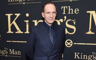 harry potter-Ralph Fiennes-ipa - 1