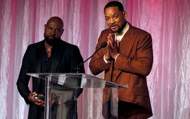 BEVERLY HILLS, CALIFORNIA - MARCH 01: (L-R) Honorees Antoine Fuqua and Will Smith accept The Beacon Award for "Emancipation" onstage during the 14th Annual AAFCA Awards at Beverly Wilshire, A Four Seasons Hotel on March 01, 2023 in Beverly Hills, California. (Photo by Jemal Countess/Getty Images)