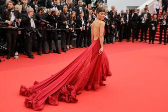 CANNES, FRANCE - MAY 16: Simona Tabasco attends the "Jeanne du Barry" Screening & opening ceremony red carpet at the 76th annual Cannes film festival at Palais des Festivals on May 16, 2023 in Cannes, France. (Photo by Neilson Barnard/Getty Images)