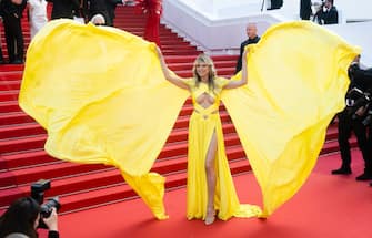 CANNES, FRANCE - MAY 24: Heidi Klum attends the "La Passion De Dodin Bouffant" red carpet during the 76th annual Cannes film festival at Palais des Festivals on May 24, 2023 in Cannes, France. (Photo by Samir Hussein/WireImage)