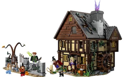 Hocus Pocus, arriva il set LEGO del cottage delle sorelle Sanderson