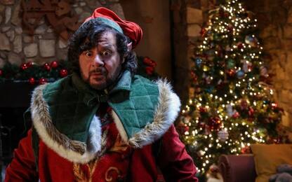 Elf Me, Lillo si trasforma in un elfo per il film di Natale