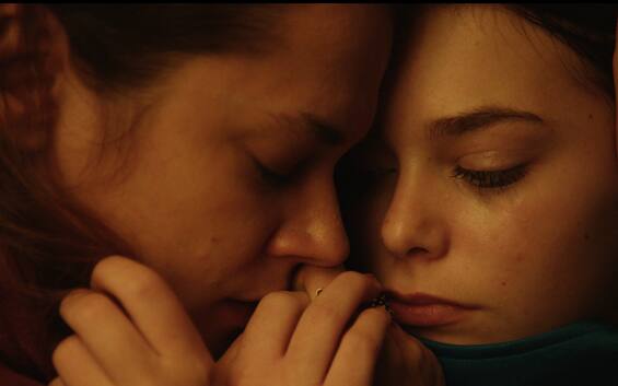 Petites the life I would like for you, exclusive film trailer.  VIDEO