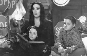 Kino. The Addams Family, Addams Family, The (1964-1966), The Addams Family, Addams Family, The (1964-1966), Szenenbild. (Photo by FilmPublicityArchive/United Archives via Getty Images)