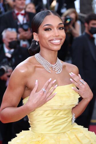 CANNES, FRANCE - MAY 17: Lori Harvey attends the screening of "Final Cut (Coupez!)" and opening ceremony red carpet for the 75th annual Cannes film festival at Palais des Festivals on May 17, 2022 in Cannes, France. (Photo by Daniele Venturelli/WireImage)