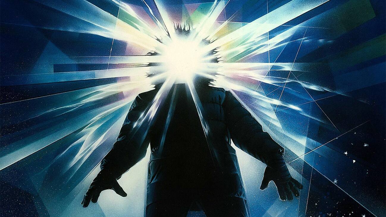 Infinity Pool, il trailer del film horror con Alexander Skarsgård e Mia