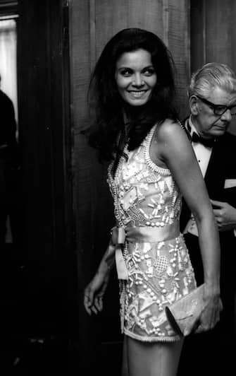 LONDON, ENGLAND - AUGUST 14:  Actress Florinda Bolkan attends the premiere party for "The Last Valley" on August 14, 1969 at the Dorchester Hotel in London, England. (Photo by Ron Galella/Ron Galella Collection via Getty Images)