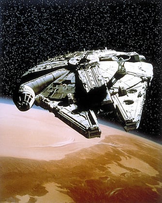 MILLENNIUM FALCON STAR WARS; STAR WARS: EPISODE IV - A NEW HOPE (1977)