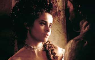 Helena Boham Carter nel film “Frankenstein di Mary Shelley” del 1994, diretto da Kenneth Branagh