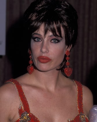 Model Kelly LeBrock attending 'National Hero Awards Gala Beneifit Big Brothers and Big Sisters' on October 26, 1992 at the Waldorf Astoria Hotel in New York City, New York. (Photo by Ron Galella, Ltd./Ron Galella Collection via Getty Images)