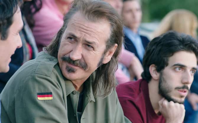 60 anni di Marco Giallini, ruoli famosi dal celerino di Acab a Rocco di