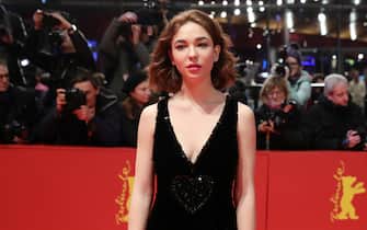 BERLIN, GERMANY - FEBRUARY 19: Matilda De Angelis attendS the '3 Days in Quiberon' (3 Tage in Quiberon) premiere during the 68th Berlinale International Film Festival Berlin at Berlinale Palast on February 19, 2018 in Berlin, Germany.  (Photo by Vittorio Zunino Celotto/Getty Images)