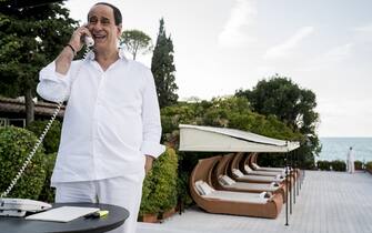 Set del film "Loro" di Paolo Sorrentino.
Nella foto Toni Servillo.
Foto di Gianni Fiorito
Questa fotografia Ë solo per uso editoriale, il diritto d'autore Ë della societ‡ cinematografica e del fotografo assegnato dalla societ‡ di produzione del film e puÚ essere riprodotto solo da pubblicazioni in concomitanza con la promozione del film.
Eí obbligatoria la menzione dellíautore- fotografo: Gianni Fiorito.