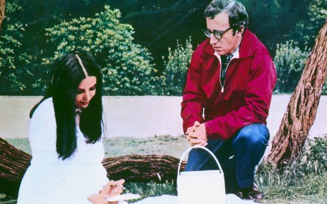 Woody Allen Compie 85 Anni Tutti I Suoi Film Piu Celebri In 25 Foto