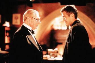 Morto l'attore Michael Gough, l'Alfred dei Batman di Tim Burton Morto l'attore Michael Gough. Nella foto, Michael Gough in una scena del film 'Batman & Robin' con George Clooney. (/ IPA/Fotogramma, - 2011-03-18) p.s. la foto e' utilizzabile nel rispetto del contesto in cui e' stata scattata, e senza intento diffamatorio del decoro delle persone rappresentate