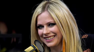 LOS ANGELES, CALIFORNIA - FEBRUARY 11: Avril Lavigne speaks during an interview on day three of SiriusXM at Super Bowl LVI on February 11, 2022 in Los Angeles, California. (Photo by Anna Webber/Getty Images for SiriusXM)