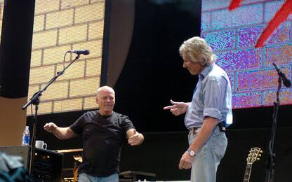 Roger Waters accusa David Gilmour di averlo bandito dal sito