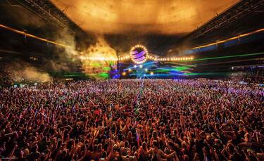 world club dome zero gravity