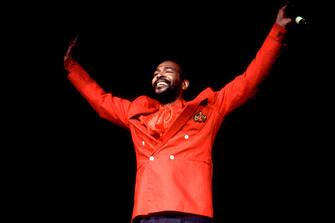 American Soul musician Marvin Gaye (1939 - 1984) performs onstage at the Holiday Star Theater, Merrillville, Indiana, June 10, 1983. (Photo by Paul Natkin/Getty Images)