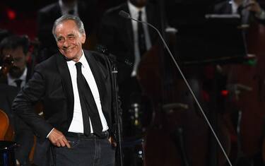 Tanti auguri a Roberto Vecchioni