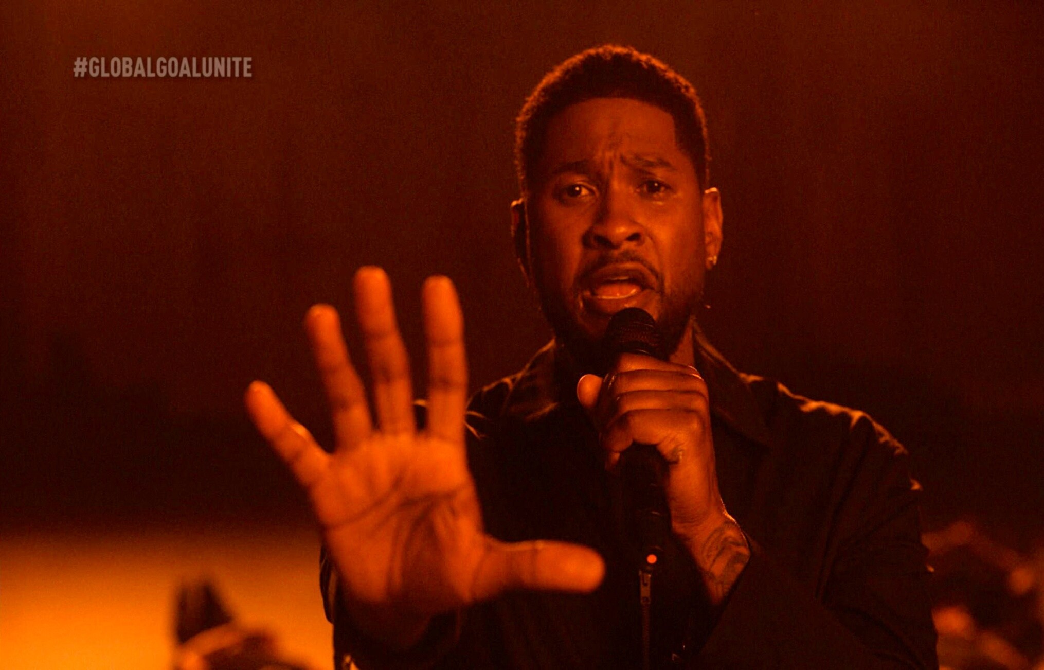 L'esibizione di Usher al "Global Goal United For Our Future" coronavirus global goal concerto