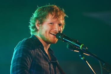 SOUTHWOLD, ENGLAND - JULY 17: Ed Sheeran performs on day 2 of Latitude Festival at Henham Park Estate on July 17, 2015 in Southwold, England. (Photo by Dave J Hogan/Getty Images)
