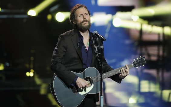 Jovanotti arriva la cover di Caruso di Lucio Dalla