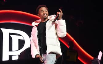 LOS ANGELES, CALIFORNIA - JUNE 21: Rapper Roddy Ricch performs onstage during the 7th Annual BET Experience at Staples Center on June 21, 2019 in Los Angeles, California. (Photo by Scott Dudelson/Getty Images)