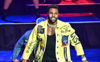 PHILADELPHIA, PENNSYLVANIA - JULY 04: Jason Derulo performs live at The Met Philadelphia on July 04, 2020 in Philadelphia, Pennsylvania. (Photo by Lisa Lake/Getty Images for Welcome America, Inc.)