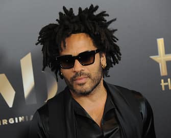 LOS ANGELES, CA - NOVEMBER 06:  Singer Lenny Kravitz arrives at the 20th Annual Hollywood Film Awards at The Beverly Hilton Hotel on November 6, 2016 in Los Angeles, California.  (Photo by Gregg DeGuire/WireImage)