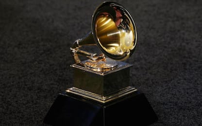 Covid, cerimonia dei Grammy rinviata: non sarà più il 31 gennaio