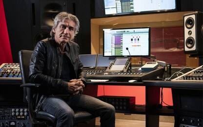 Ligabue, l'album "7" disco di platino in un mese