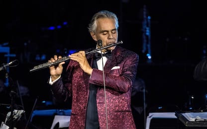 Bocelli torna sul palco con "Believe in Christmas" dal Regio di Parma