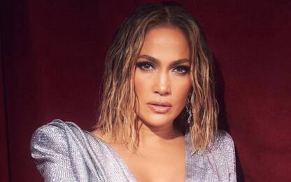 Jennifer Lopez ricrea il video di Love Don't Cost A Thing