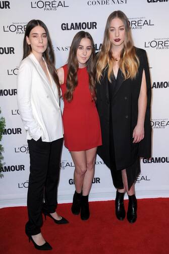 WWW.ACEPIXS.COMNovember 10, 2014 New York CityAlana Haim, Danielle Haim and Este Haim attending the Glamour 2014 Women Of The Year Awards at Carnegie Hall on November 10, 2014 in New York City. By Line: Kristin Callahan/ACE PicturesACE Pictures, Inc.tel: 646 769 0430Email: info@acepixs.comwww.acepixs.comAce Pictures/LaPresseOnly Italy
