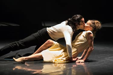 Fondazione Nazionale della Danza Aterballetto, spettacolo "Don Juan" coreografia di Johan Inger, Teatro Valli, Reggio Emilia
