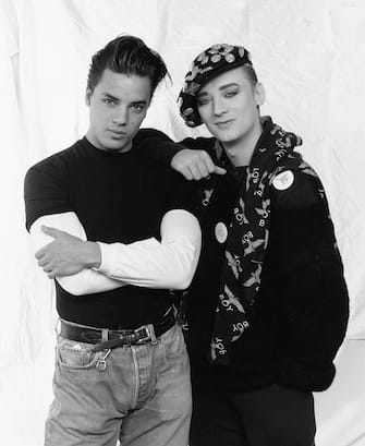 Portrait of musicians Nick Kamen (left) and Boy George, of the band 'Culture Club', March 27th 1987. (Photo by Dave Hogan/Getty Images)
