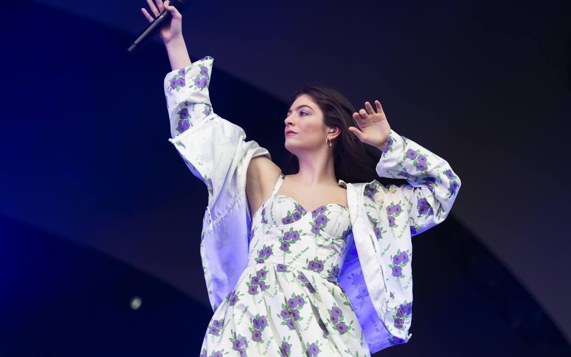Lorde, annunciato il nuovo singolo Solar Power