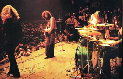 Led Zeppelin, 50 anni fa il concerto a Milano: fu battaglia