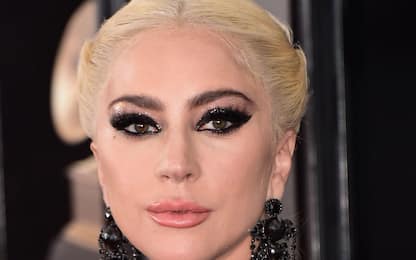 Lady Gaga annuncia l'album di remix di Chromatica