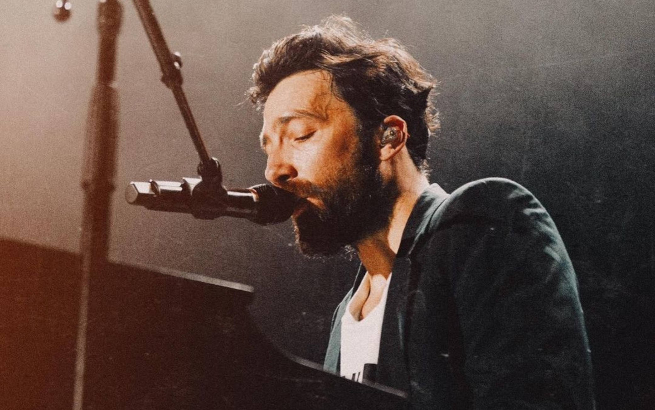 Ex Otago, il cantante Maurizio Carucci lascia la musica - Vimarsana News