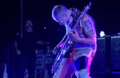 Red Hot Chili Peppers, il nuovo album con John Frusciante è in arrivo