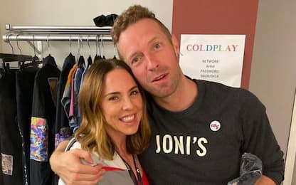 Coldplay e Mel C delle Spice Girls cantano dal vivo "2 Become 1" VIDEO
