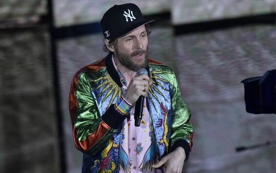 Jovanotti, il libro da colorare Jova Beach Coloring book anticipa il nuovo  tour