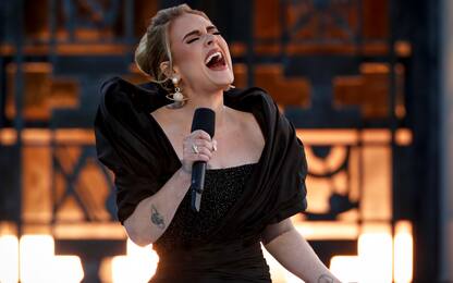 Adele, Spotify rimuove la riproduzione shuffle di default