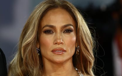 Jennifer Lopez, pubblicato il lyric video di On My Way
