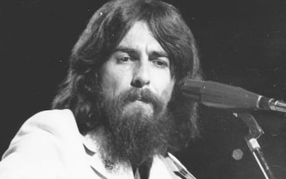 20 anni dalla scomparsa di George Harrison chitarrista dei Beatles