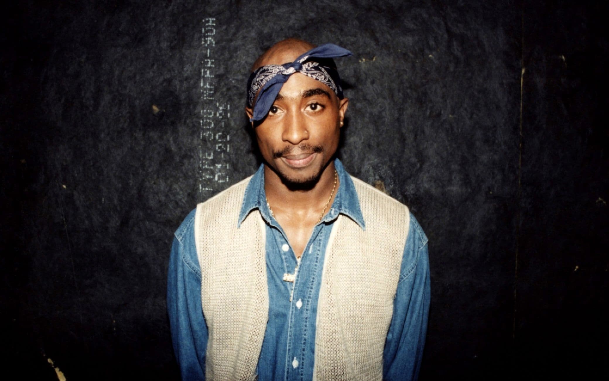 2Pac, auctioning unreleased songs and images for a million dollars