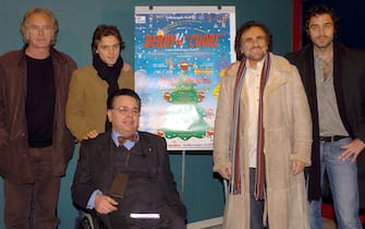 PIERO NOTARANGELO ROME 2-03-2004 AULA MAGNA OF THE SCHOOL OF SPORT CLOSING PRESS CONFERENCE OF THE 14th DERBY DEL CUORE AND OFFICIAL DELIVERY OF THE INCOME TO THE BENEFICIARY ASSOCIATIONS IN THE PHOTO TONY SANTAGATA, DANIELE PECCI WITH RAY LOVELPEIVIOOCK, PRESIDENT OF THE ANTHAI ASSOCIATION